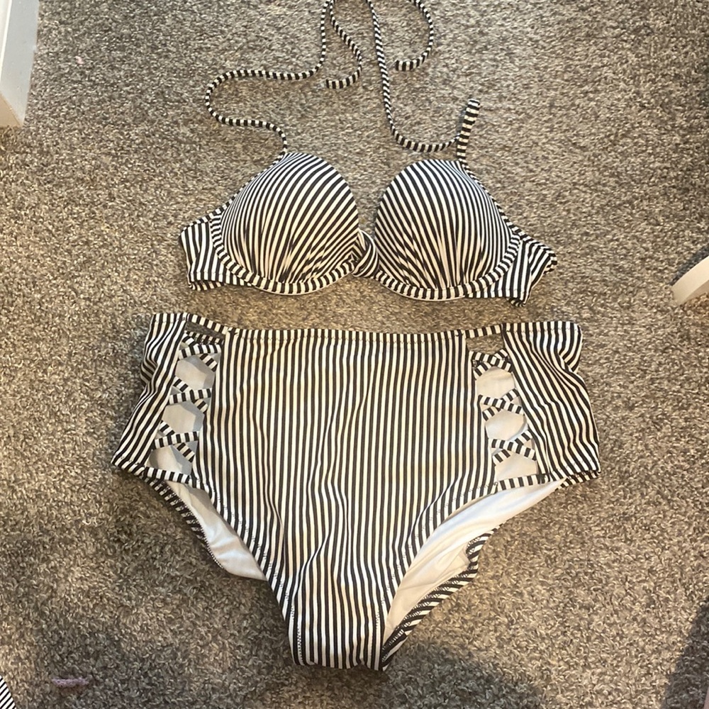 Shade & Shore Striped Bikini